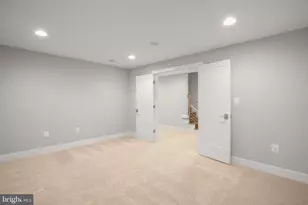 2423 Jackson Pkwy, Vienna, VA 22180 - Photo 57