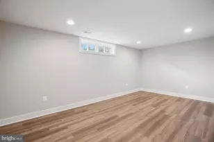 2423 Jackson Pkwy, Vienna, VA 22180 - Photo 63