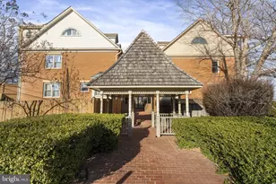 1537 Cedar Ave, McLean, VA 22101 - Photo 5