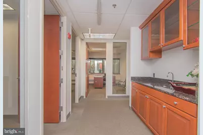 8230 Boone Boulevard #350, Vienna, VA 22182 - Photo 21