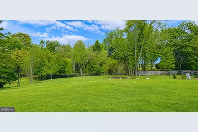 2447 Flint Hill Road, Vienna, VA 22181 - Photo 25