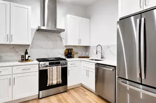 2447 Flint Hill Rd, Vienna, VA 22181 - Photo 29