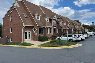 10134 Colvin Run Rd, Great Falls, VA 22066 - Photo 1