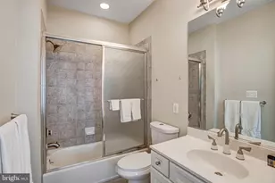 7024 Green Oak Dr, McLean, VA 22101 - Photo 83