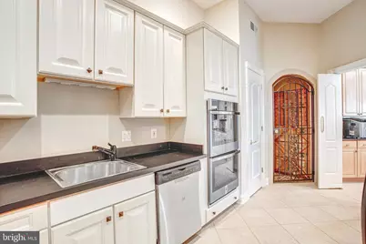 7024 Green Oak Drive, McLean, VA 22101 - Photo 95