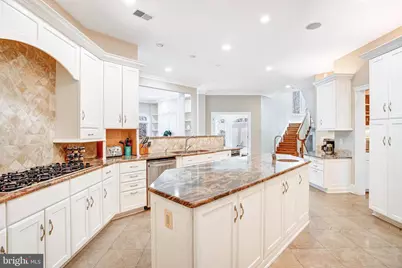 7024 Green Oak Drive, McLean, VA 22101 - Photo 17