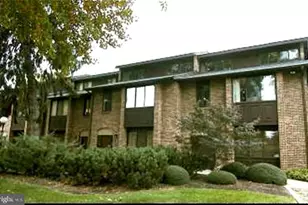 311 Maple Ave W, Vienna, VA 22180 - Photo 1