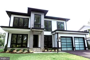 6615 Locust Way, Annandale, VA 22003 - Photo 1