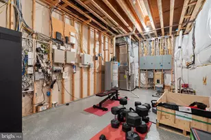 10400 Hunters Valley Rd, Vienna, VA 22181 - Photo 85