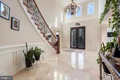 10400 Hunters Valley Road, Vienna, VA 22181 - Photo 3