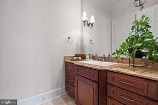 10400 Hunters Valley Rd, Vienna, VA 22181 - Photo 31