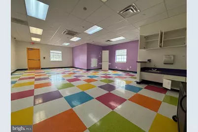 4150 Pleasant Valley Road, Chantilly, VA 20151 - Photo 17