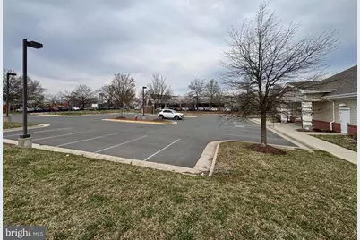 4150 Pleasant Valley Road, Chantilly, VA 20151 - Photo 5