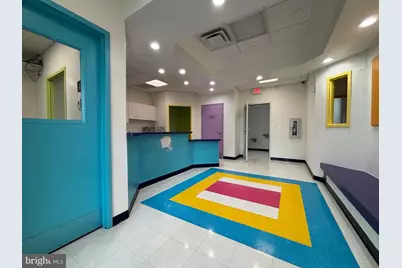 4150 Pleasant Valley Road, Chantilly, VA 20151 - Photo 9