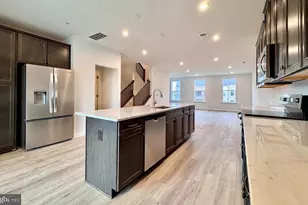 2607 River Birch Rd, Herndon, VA 20171 - Photo 7