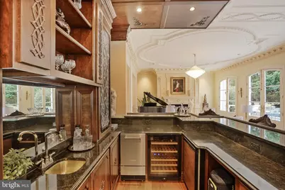 8023 Georgetown Pike, McLean, VA 22102 - Photo 15