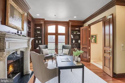 8023 Georgetown Pike, McLean, VA 22102 - Photo 7