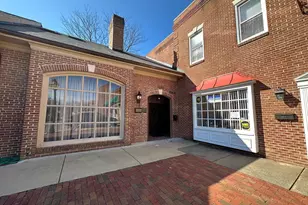 2238 Gallows Rd, Vienna, VA 22182 - Photo 1