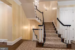 833 Herbert Springs Rd, Alexandria, VA 22308 - Photo 17