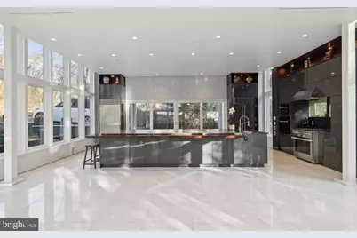 6304 Old Dominion Drive, McLean, VA 22101 - Photo 7