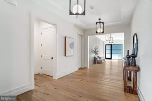 3946 N Dumbarton St, McLean, VA 22101 - Photo 9