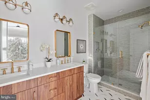 701 River Bend Rd, Great Falls, VA 22066 - Photo 45