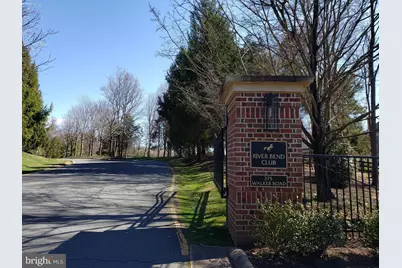 748 Kentland Drive, Great Falls, VA 22066 - Photo 13