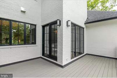 8912 Gallant Green Drive, McLean, VA 22102 - Photo 35