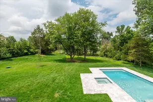 8912 Gallant Green Dr, McLean, VA 22102 - Photo 37