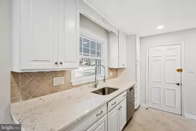 6606 Huntsman Boulevard, Springfield, VA 22152 - Photo 13