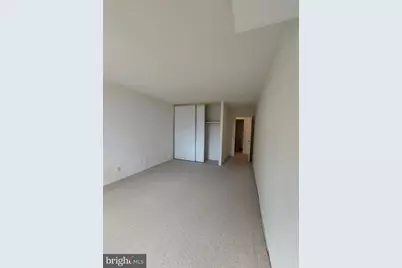 8360 Greensboro Drive #208, McLean, VA 22102 - Photo 27