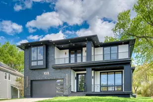 103 St Andrews Dr NE, Vienna, VA 22180 - Photo 3