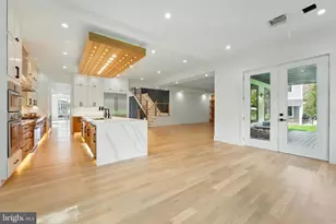 103 St Andrews Dr NE, Vienna, VA 22180 - Photo 7