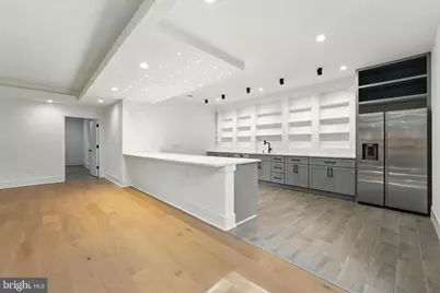 103 Saint Andrews Drive NE, Vienna, VA 22180 - Photo 25