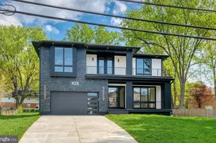 103 St Andrews Dr NE, Vienna, VA 22180 - Photo 3