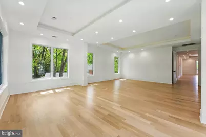 103 Saint Andrews Drive NE, Vienna, VA 22180 - Photo 15