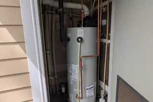 8183 Carnegie Hall Ct, Vienna, VA 22180 - Photo 27