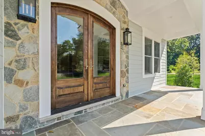 11632 Pine Tree Drive, Fairfax, VA 22033 - Photo 9