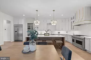 11632 Pine Tree Dr, Fairfax, VA 22033 - Photo 23