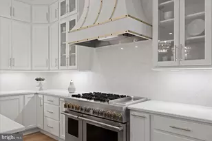 11632 Pine Tree Dr, Fairfax, VA 22033 - Photo 25