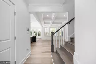 8757 Southern Oaks Pl, Lorton, VA 22079 - Photo 9