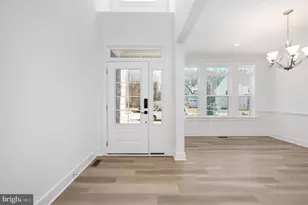 8757 Southern Oaks Pl, Lorton, VA 22079 - Photo 3