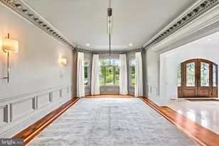 1039 Aziza Ct, Great Falls, VA 22066 - Photo 7