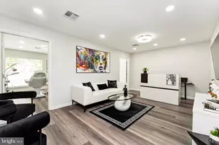 1144 Walker Rd, Great Falls, VA 22066 - Photo 1