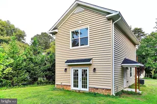 7313 Byrneley Ln, Annandale, VA 22003 - Photo 87