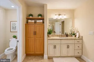 7313 Byrneley Ln, Annandale, VA 22003 - Photo 17