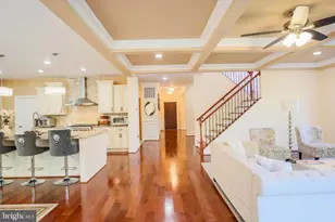 7313 Byrneley Ln, Annandale, VA 22003 - Photo 9