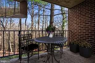 1552 Northgate Square, Reston, VA 20190 - Photo 25