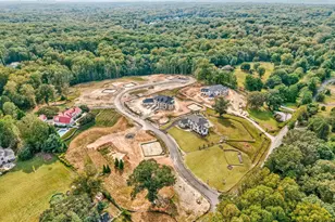 390 Still Pond Run, Great Falls, VA 22066 - Photo 3