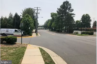 722 Grant Street #I, Herndon, VA 20170 - Photo 5